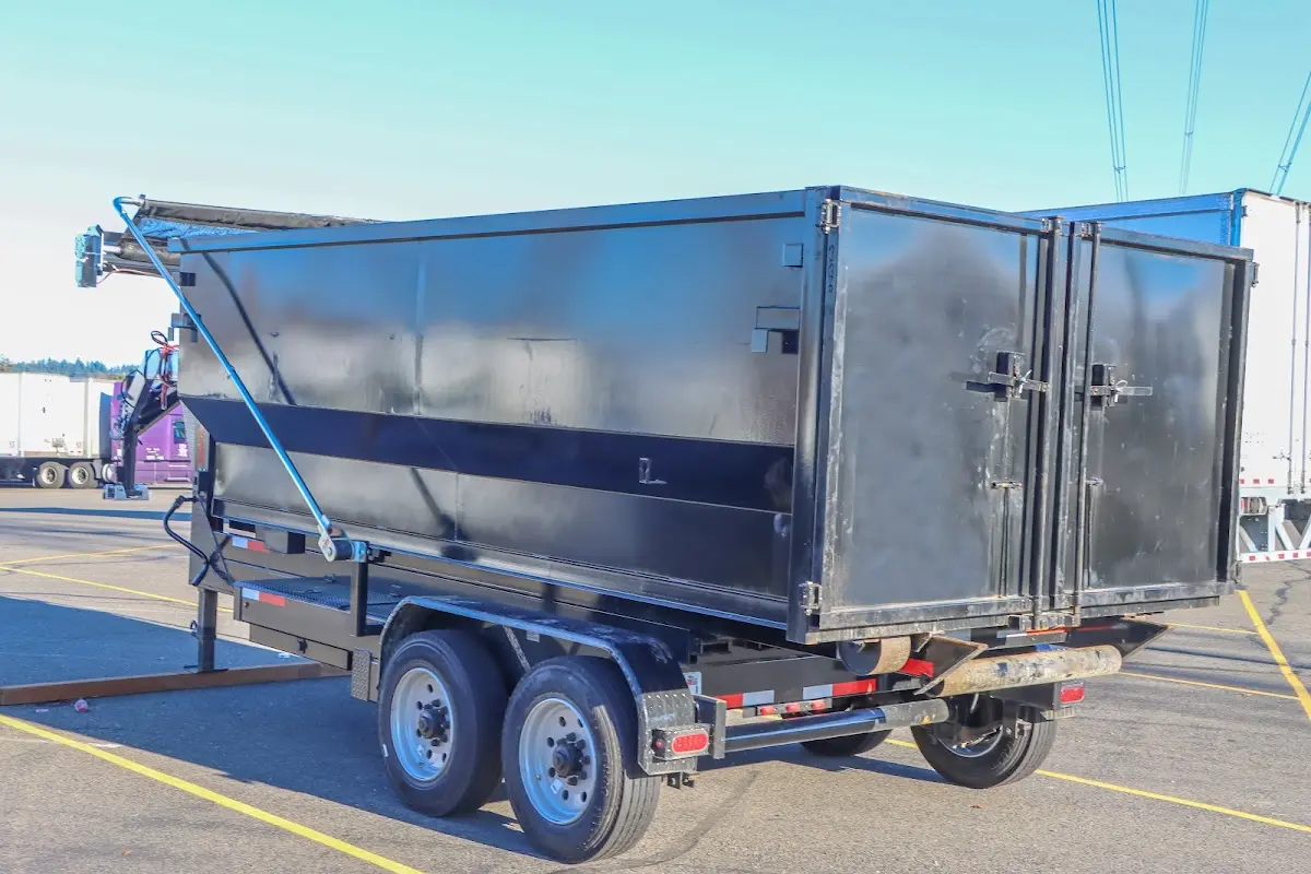 4 Yard Dumpster Rental in Nevada, IA